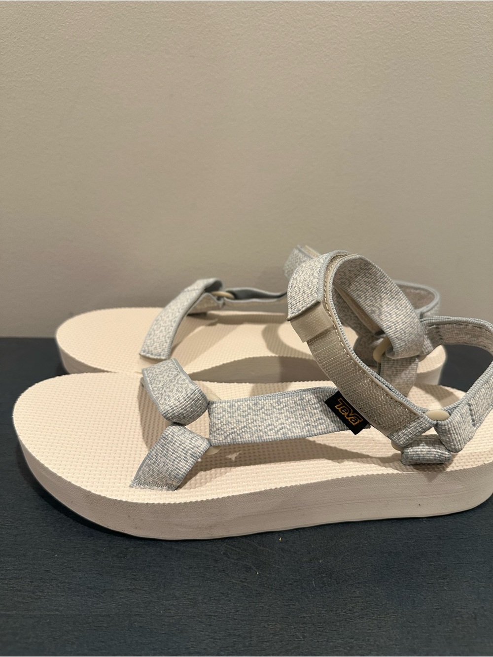 Teva Women's Universal Sandals in gray & white USA size 11 #teva #outdoor